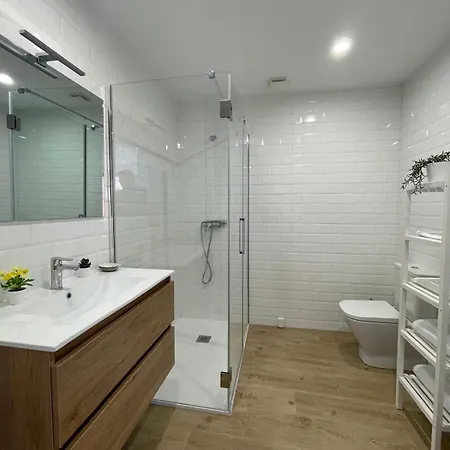 Apartamentos Ares Rentals Apartment *
