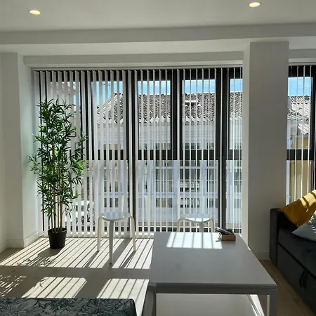 Apartamentos Ares Rentals * Ares