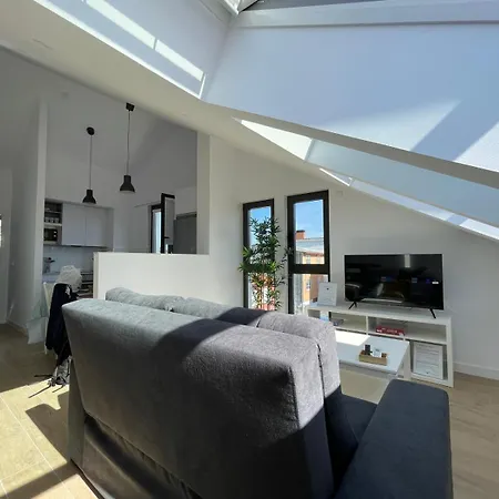 Apartment Apartamentos Ares Rentals *
